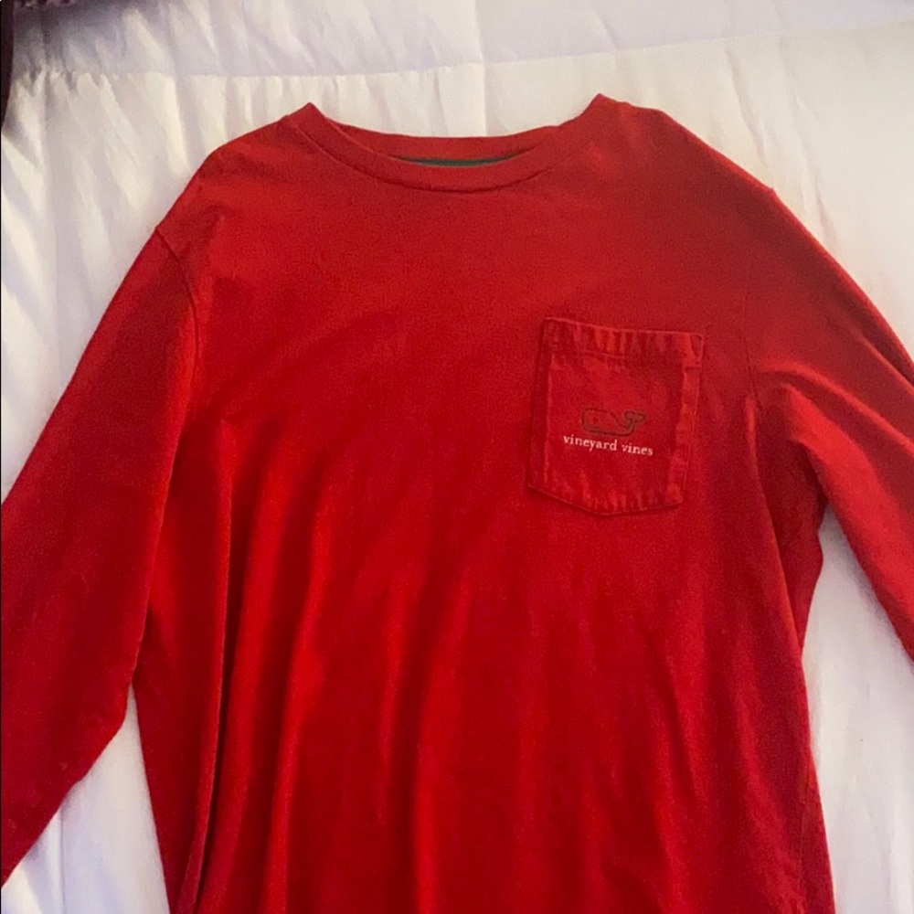 holiday Vineyard Vines shirt